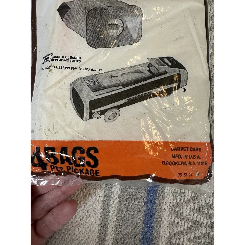 Vintage Electrolux Vacuum Cleaner Bags Automatic Pop-Out‎ 4 Pack Carpet Care